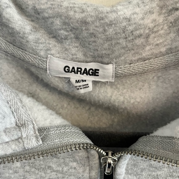 Cropped quarter zip sweater - Picture 3 of 4